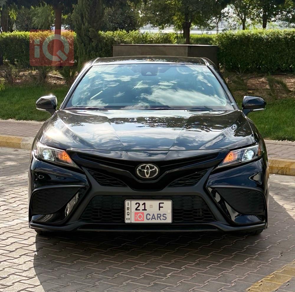 تۆیۆتا کامری